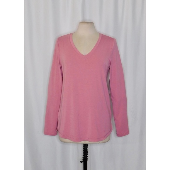 NWT! ATHLETA Essential V Neck Long Sleeve Top Shirt Tee T-Shirt Rose Pink Medium - Picture 3 of 16
